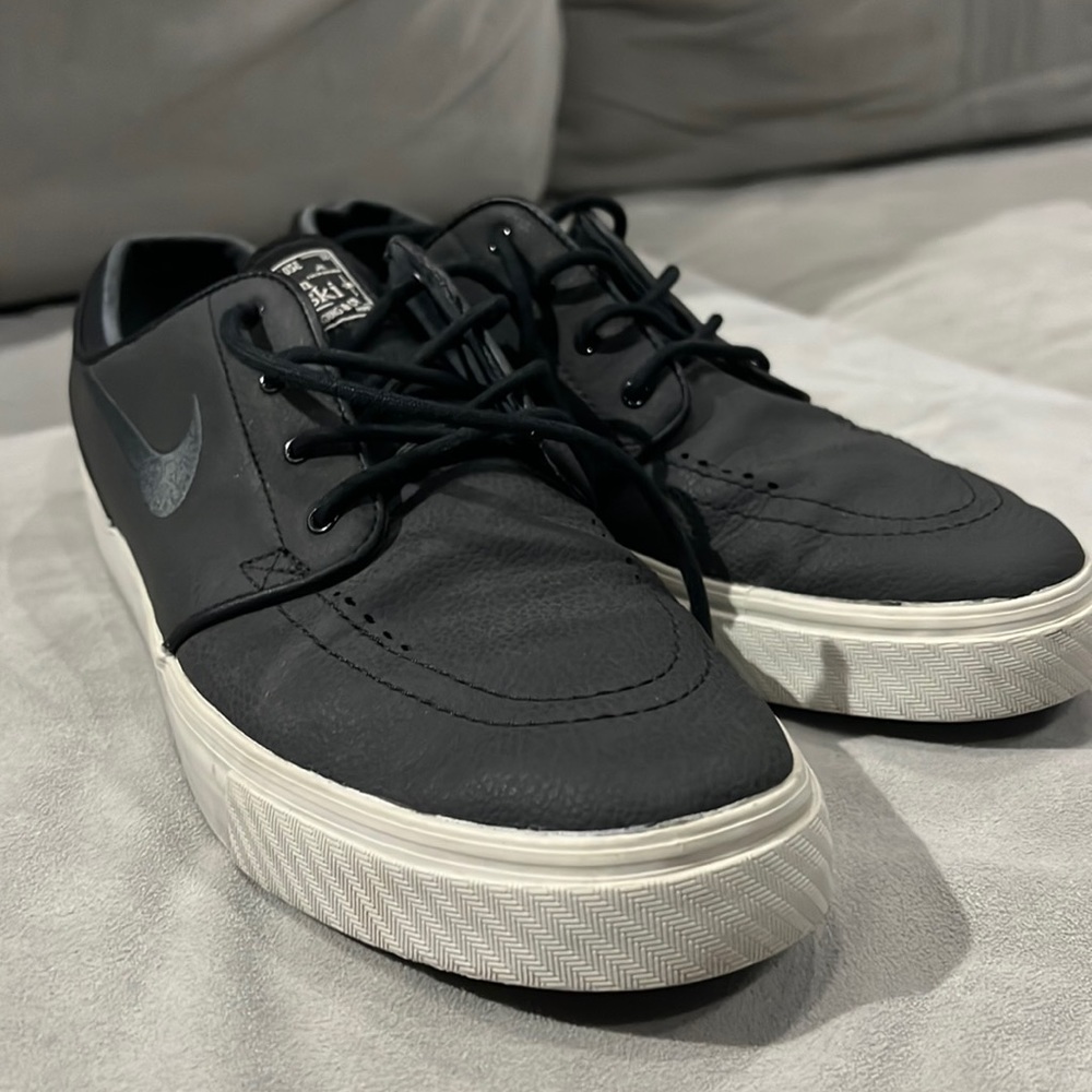 Stefan Janoski Nike Skate boarding Shoes